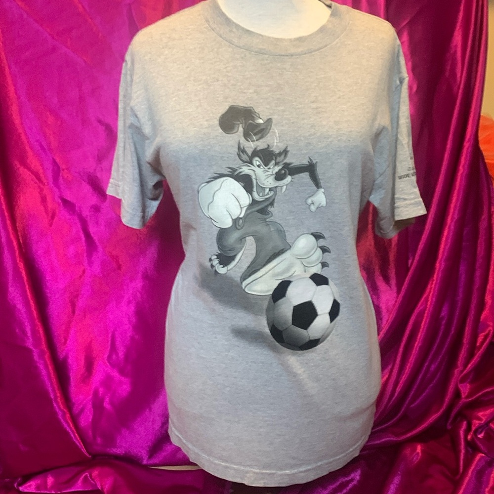 Disney World sports size small goofy soccer T-shirt